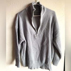Waffle Grey pull over sweater | women’s M